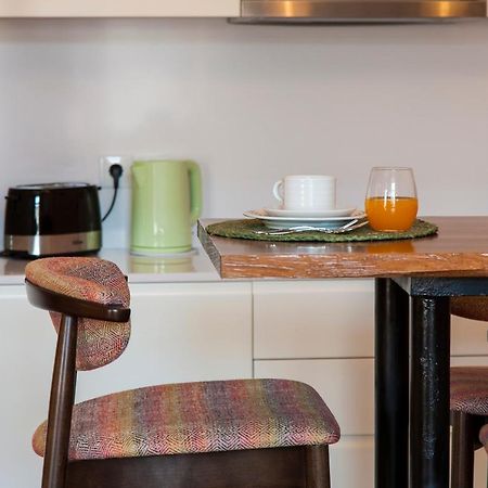 Joivy Sublime 2Br Apt On Restauradores Square Nearby Rossio Station Lisbon Luaran gambar