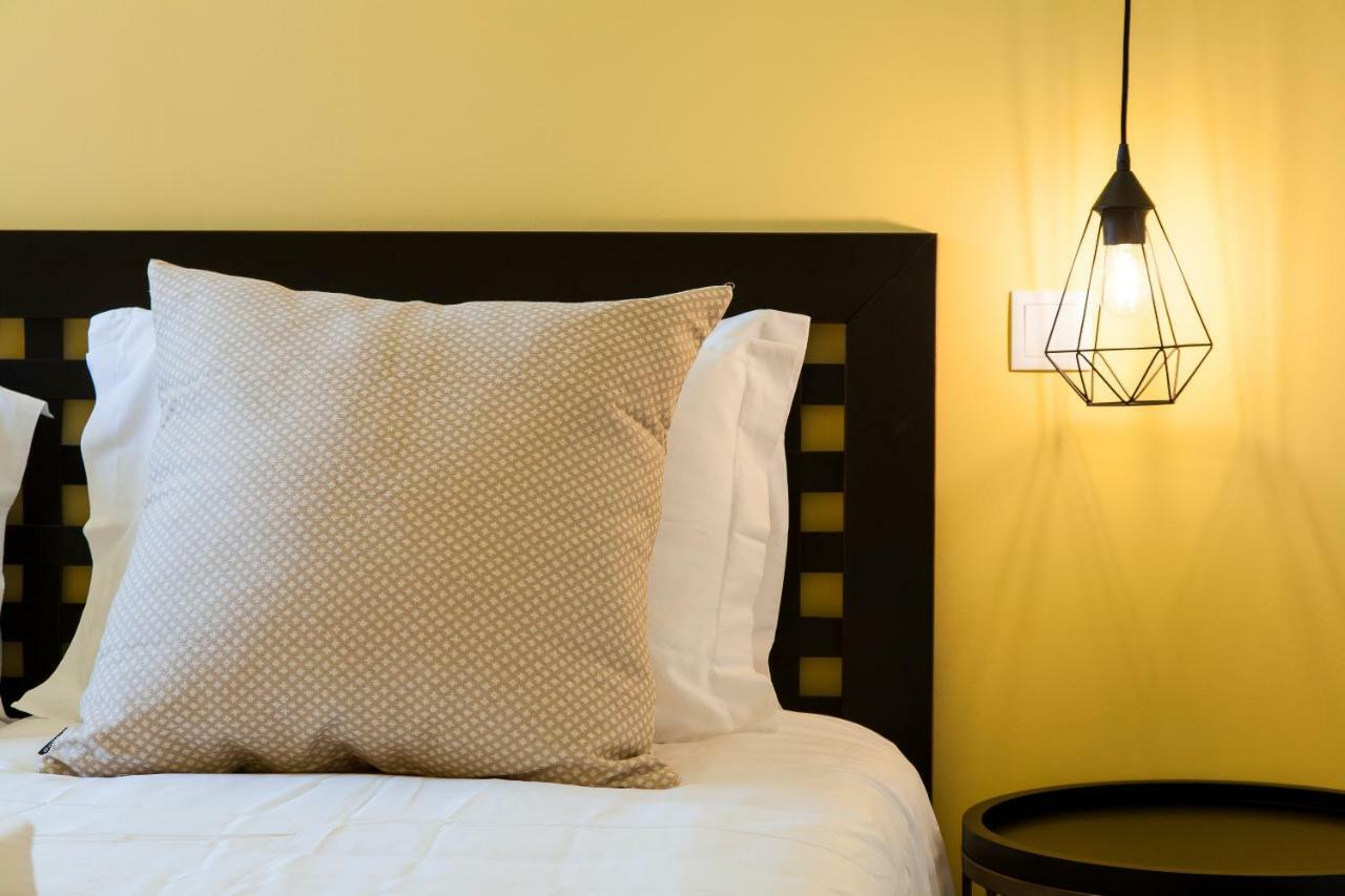 Joivy Sublime 2Br Apt On Restauradores Square Nearby Rossio Station Lisbon Luaran gambar