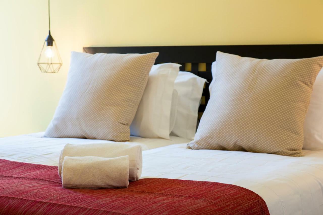 Joivy Sublime 2Br Apt On Restauradores Square Nearby Rossio Station Lisbon Luaran gambar