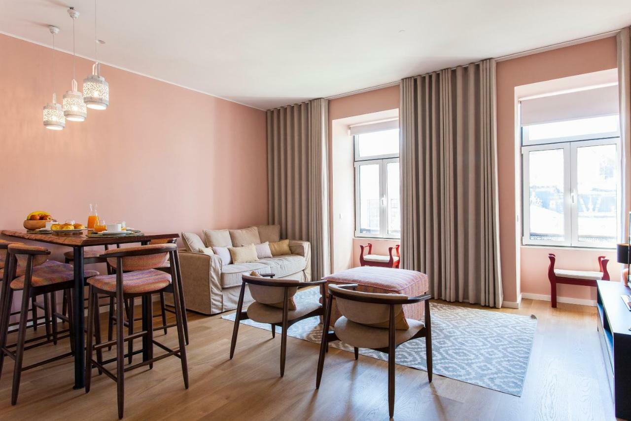 Joivy Sublime 2Br Apt On Restauradores Square Nearby Rossio Station Lisbon Luaran gambar
