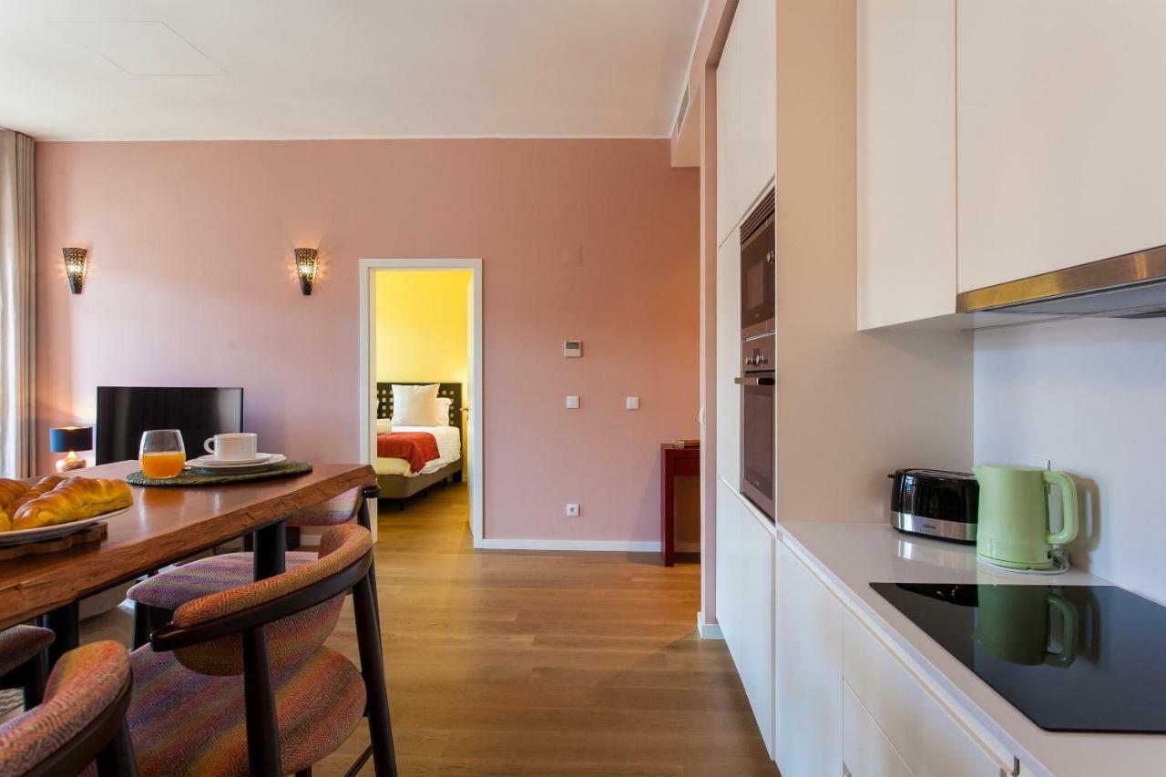 Joivy Sublime 2Br Apt On Restauradores Square Nearby Rossio Station Apartment Lisbon Luaran gambar